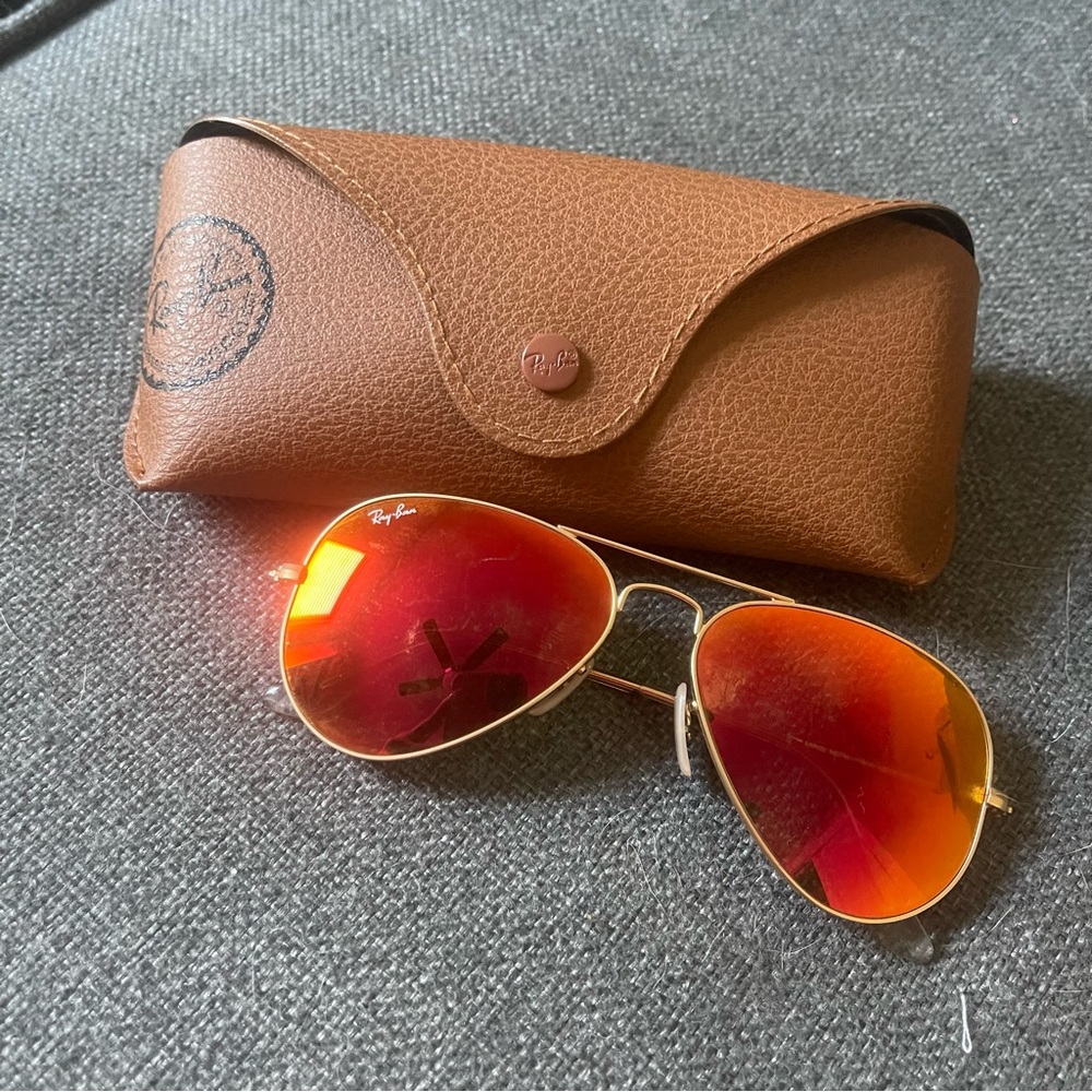 Rayban 3025 aviator sunglasses